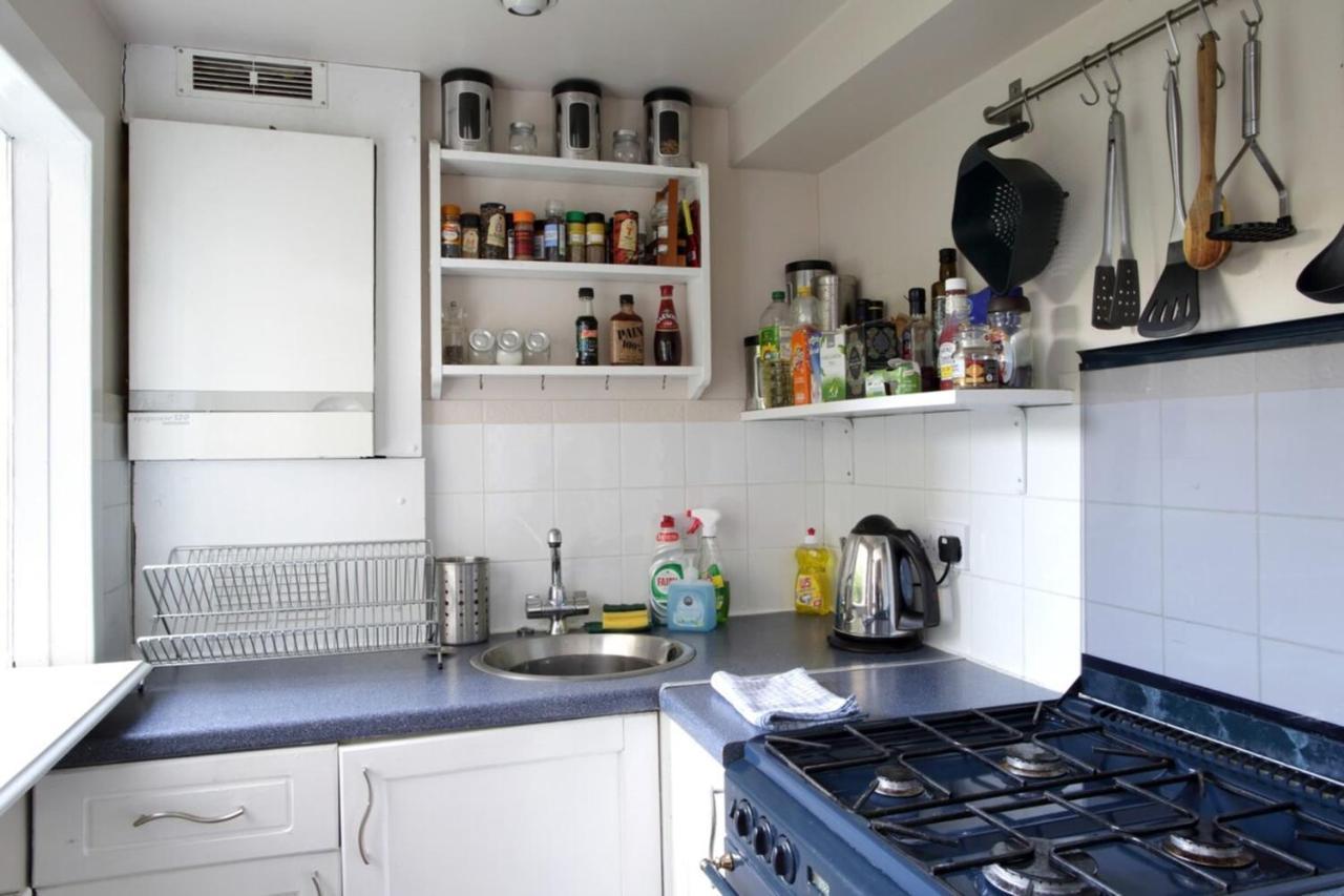 אדינבורו Central And Spacious 2 Bedroom Flat With Garden מראה חיצוני תמונה